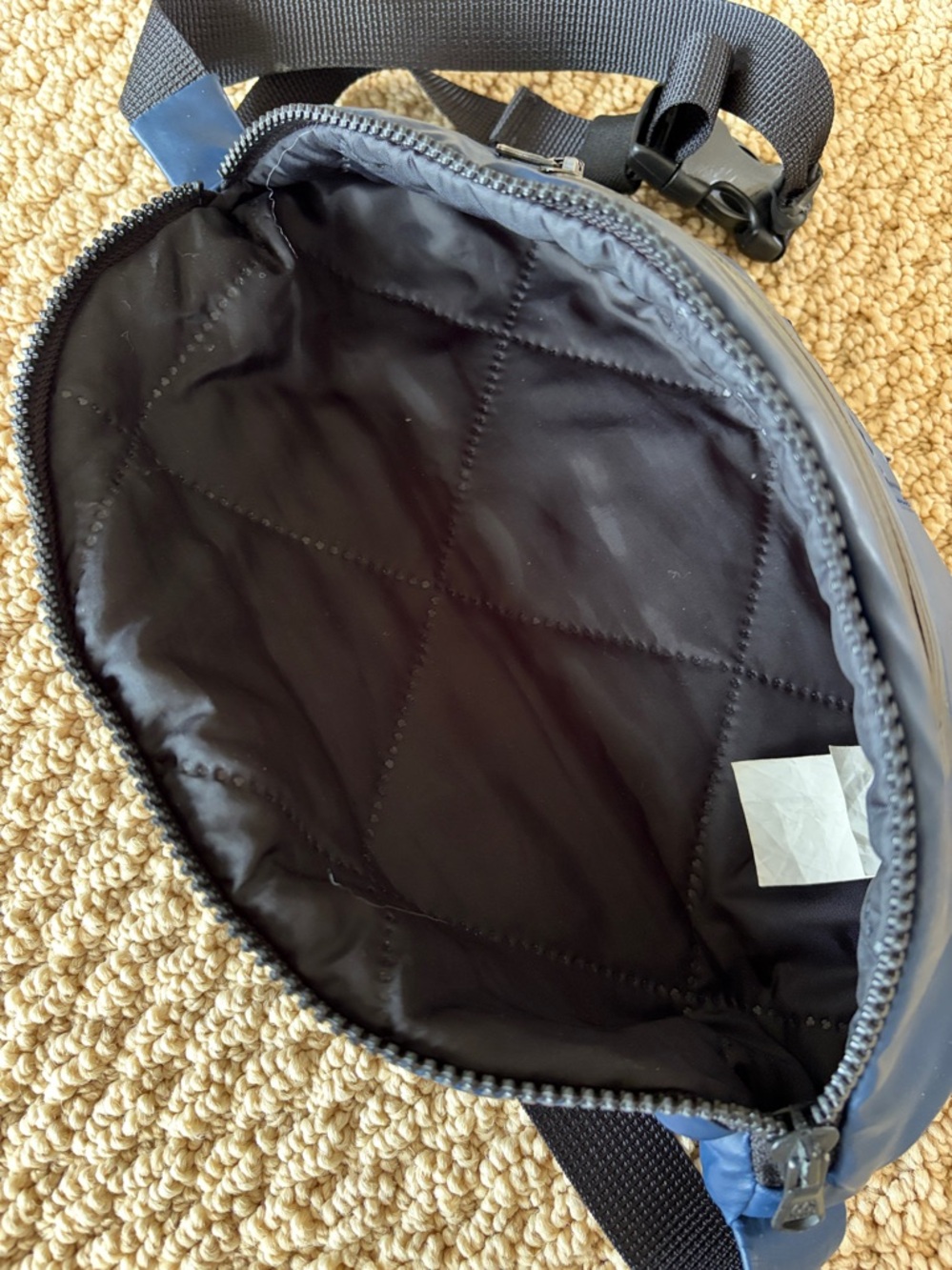 66°North Fanny Bag Navy - Picture 4 of 8